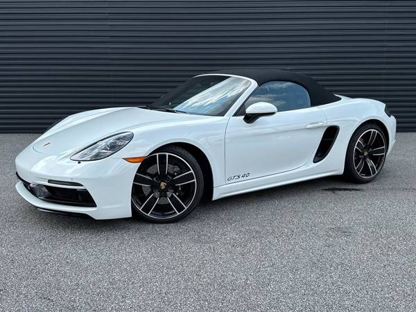 Porsche 718 Boxster with VIN: WP0CD2A84SK230343