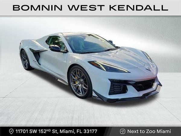 Chevrolet Corvette with VIN: 1G1YF3D39S5601705