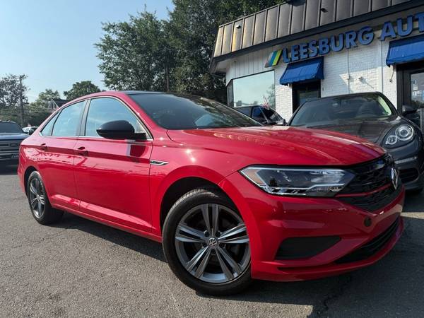 Volkswagen Jetta with VIN: 3VWC57BU2KM081135