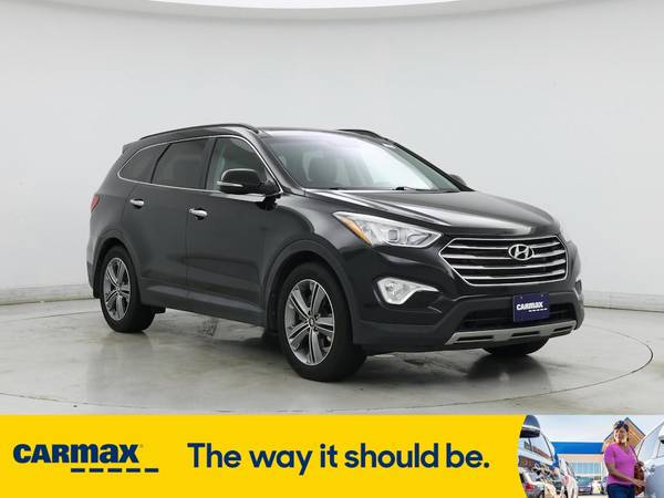 Hyundai Santa Fe with VIN: KM8SR4HF5FU124566