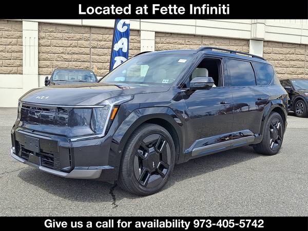 Kia EV9 with VIN: KNDAEFS52R6020164