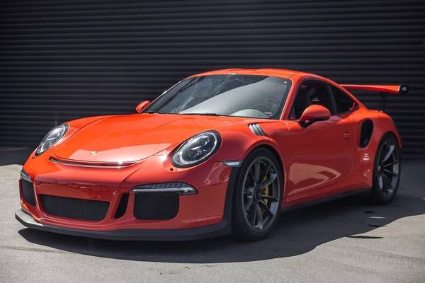 Porsche 911 with VIN: WP0AF2A98GS192827