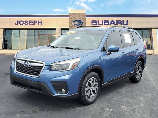 Subaru Forester with VIN: JF2SKAJC9MH526296