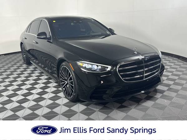 Mercedes-Benz S-Class with VIN: W1K6G7GB2NA146915