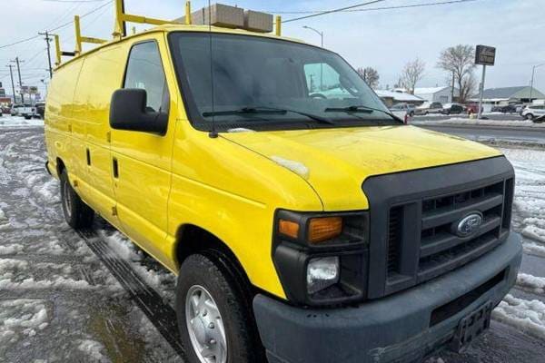 2013 Ford E-Series Van E-250