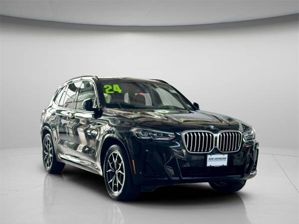 BMW X3 with VIN: 5UX53DP0XR9W94763
