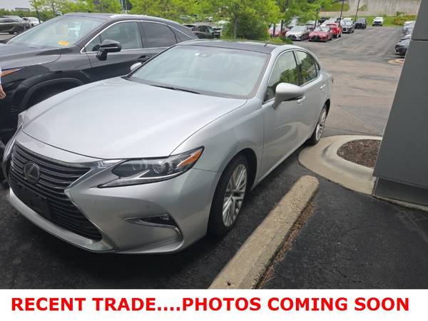 Lexus ES 350 with VIN: JTHBK1GG3G2215090