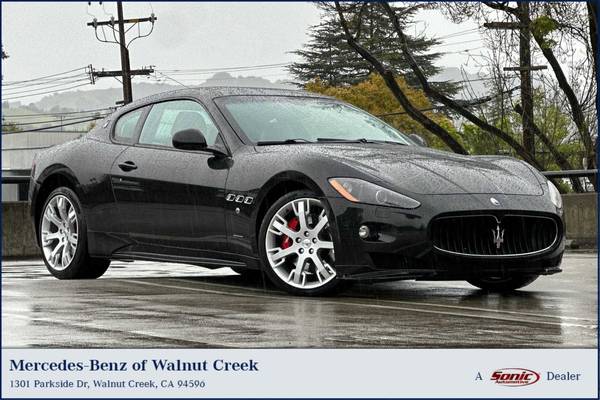 2012 Maserati GranTurismo S Automatic Coupe
