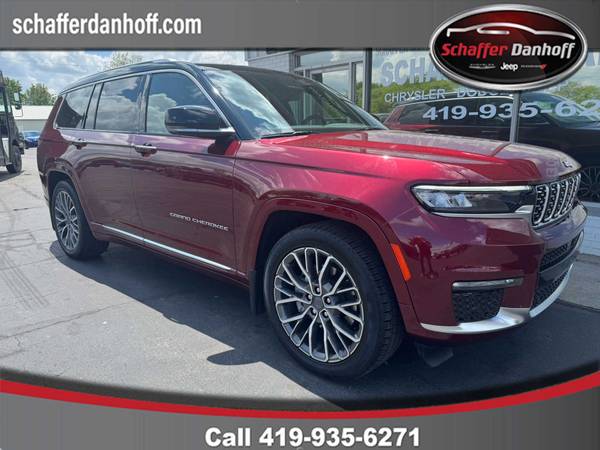 Jeep Grand Cherokee L with VIN: 1C4RJKEG3P8709314