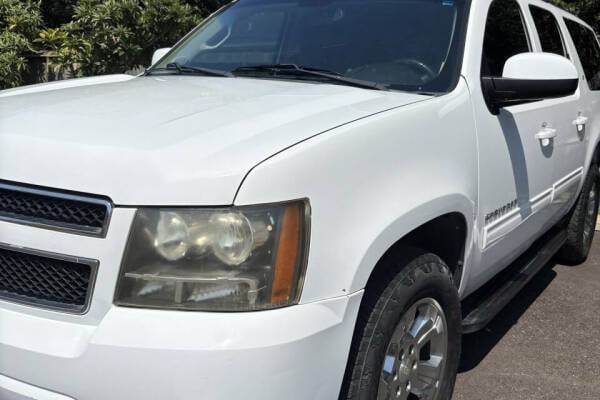 2011 Chevrolet Suburban LT 1500