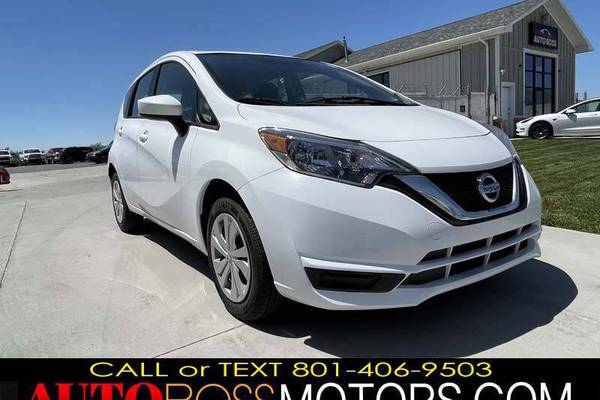 2018 Nissan Versa Note SV Hatchback