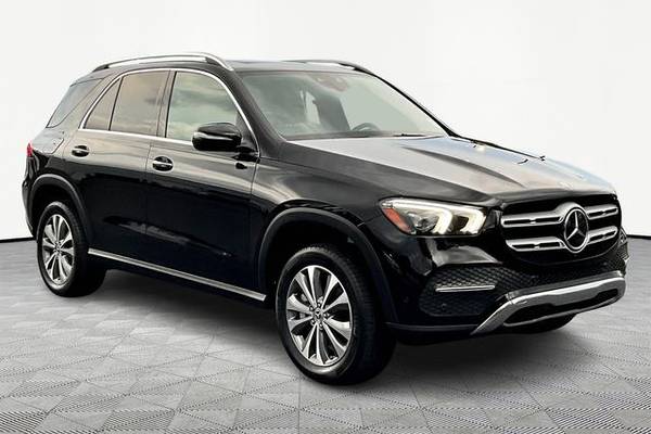 Mercedes-Benz GLE-Class with VIN: 4JGFB4KBXPA914587