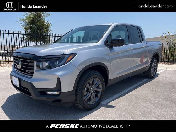 Honda Ridgeline with VIN: 5FPYK3F12MB014835