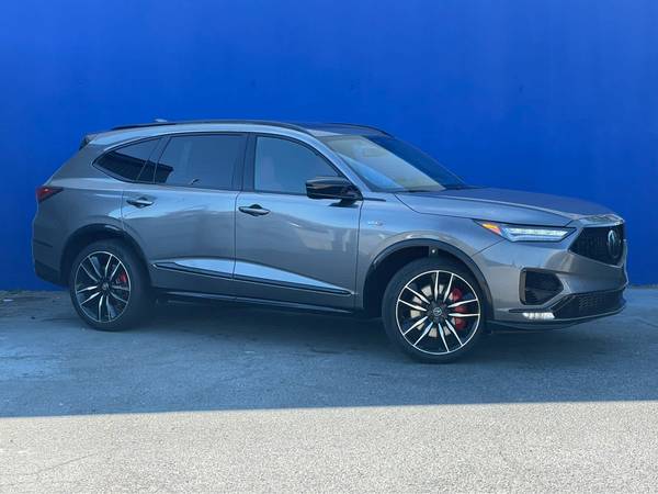 Acura MDX with VIN: 5J8YD8H87RL003832