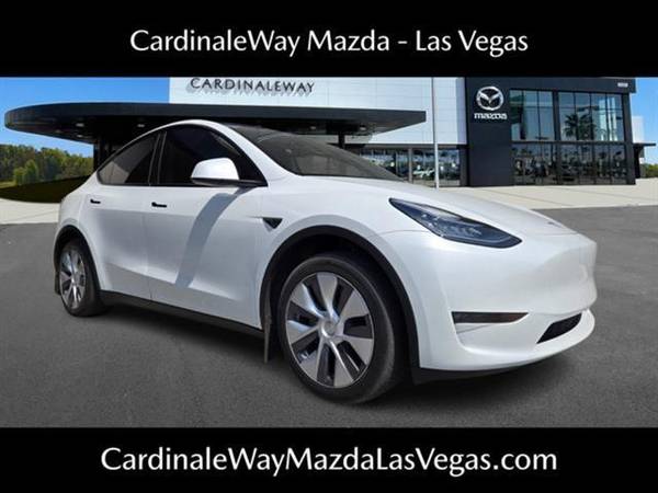 Tesla Model Y with VIN: 7SAYGDEE3PA125032