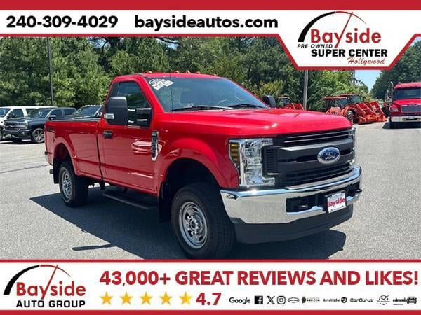 Ford F-350 Super Duty with VIN: 1FTRF3B60KEG68590