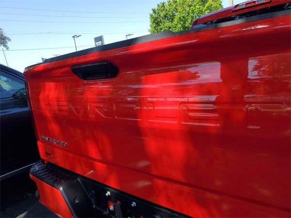 Chevrolet Silverado 1500 with VIN: 3GCNAAEK4RG111856