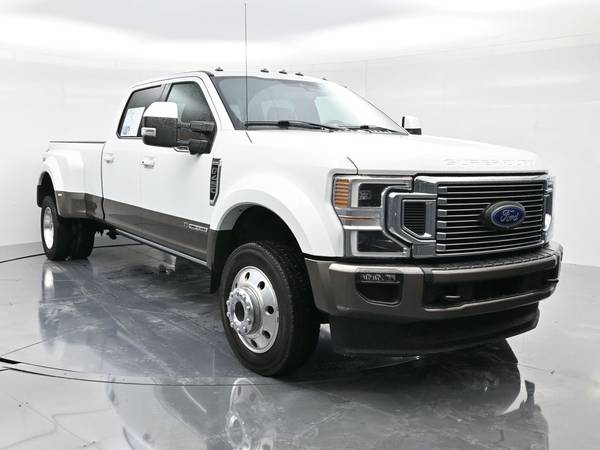 Ford F-450 Super Duty with VIN: 1FT8W4DT9LEC00329