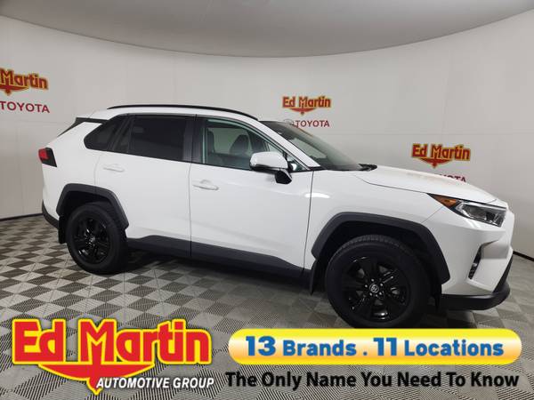 Toyota RAV4 with VIN: 2T3P1RFV4LC061520