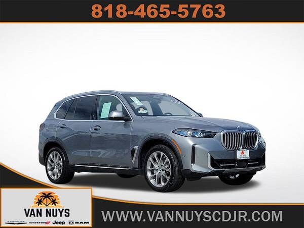 BMW X5 with VIN: 5UX23EU0XR9T36091