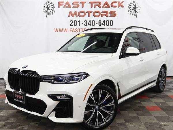 BMW X7 with VIN: 5UXCX6C05M9D88823