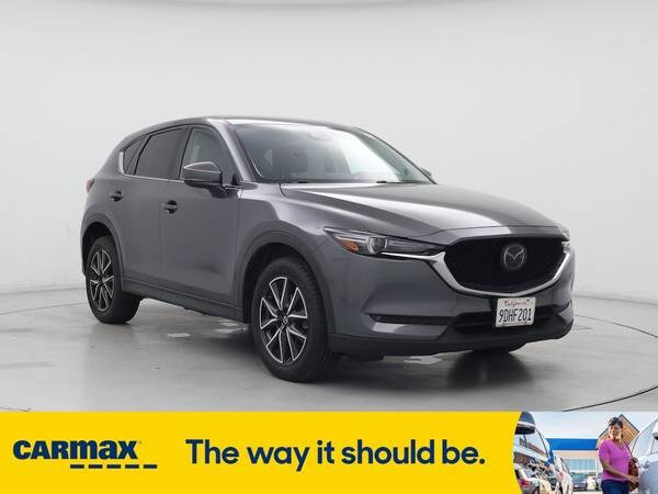 Mazda CX-5 with VIN: JM3KFADM5J0318036