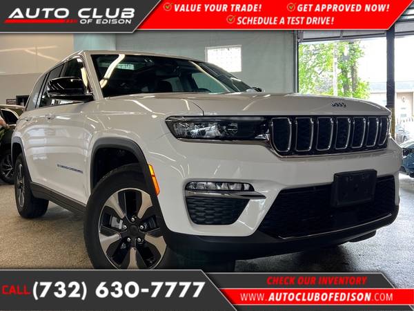 Jeep Grand Cherokee 4xe with VIN: 1C4RJYB69RC720753