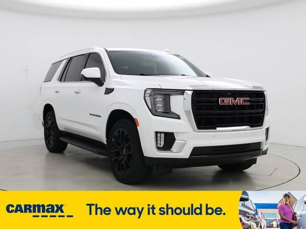 GMC Yukon with VIN: 1GKS2AKD1NR200465