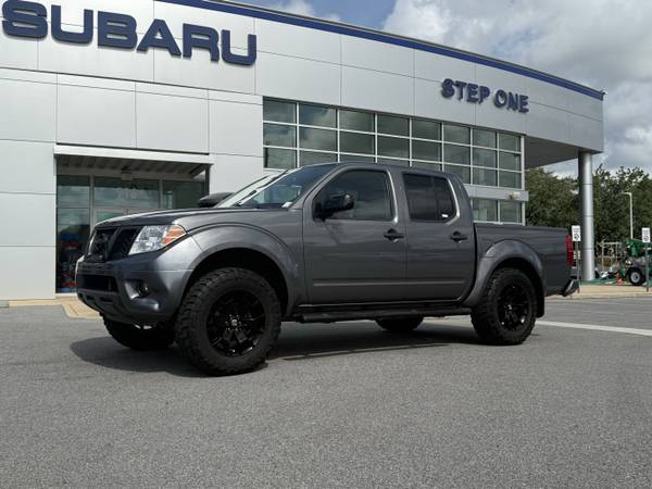 Nissan Frontier with VIN: 1N6ED0EB3MN712383