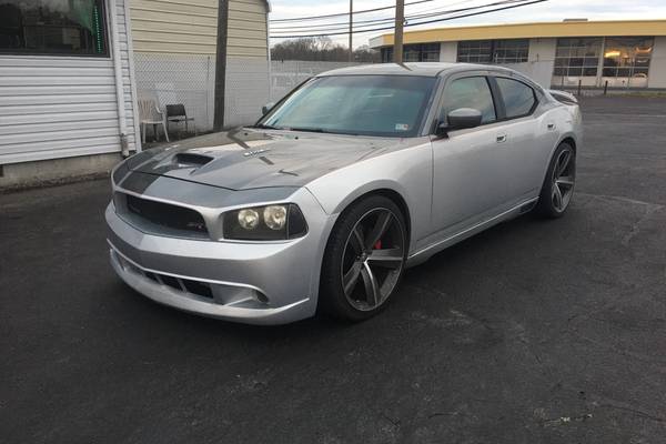 2006 Dodge Charger SRT-8