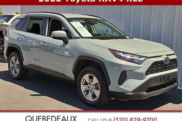 2022 Toyota RAV4 XLE