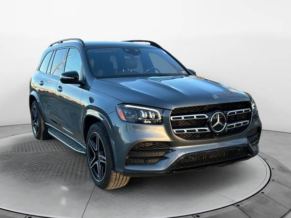 Mercedes-Benz GLS-Class with VIN: 4JGFF8GE4MA430067