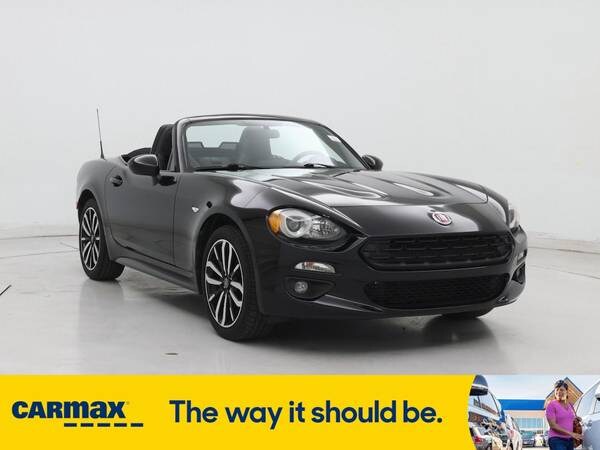 FIAT 124 Spider with VIN: JC1NFAEK9L0144670