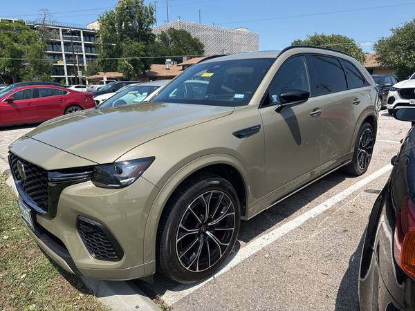 Mazda CX-70 with VIN: JM3KJDHC8S1113839