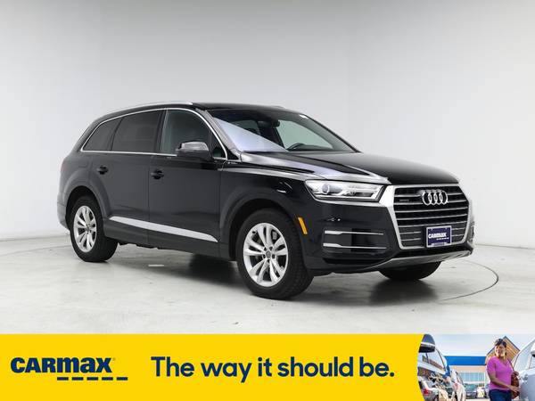 Audi Q7 with VIN: WA1AAAF74KD006384