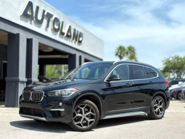 BMW X1 with VIN: WBXHT3C39J3H33705