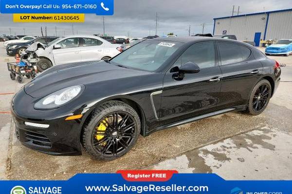 2015 Porsche Panamera 4