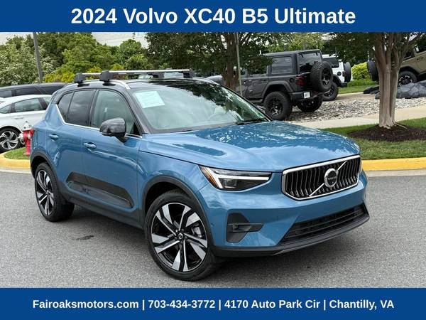 Volvo XC40 with VIN: YV4L12UF4R2204707