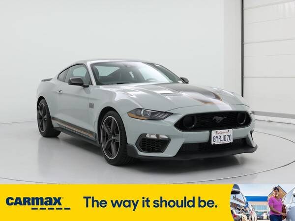 Ford Mustang with VIN: 1FA6P8R02M5556008