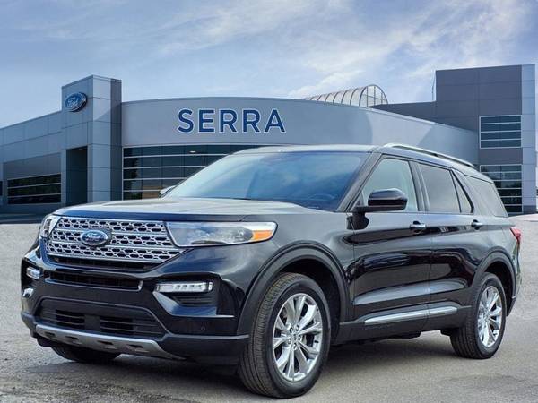 Ford Explorer with VIN: 1FMSK8FHXNGA76477