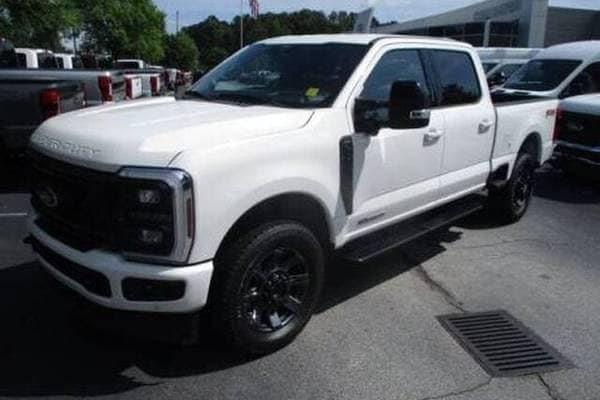 2024 Ford F-350 Super Duty Lariat Diesel Crew Cab