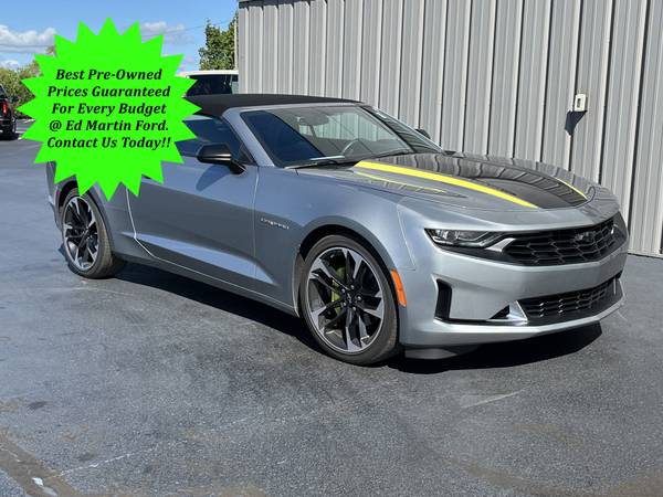 Chevrolet Camaro with VIN: 1G1FD3DX2P0113197