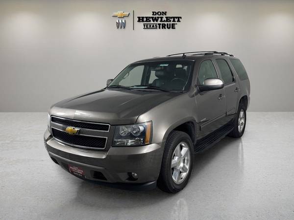 Chevrolet Tahoe with VIN: 1GNSCBE07ER248311