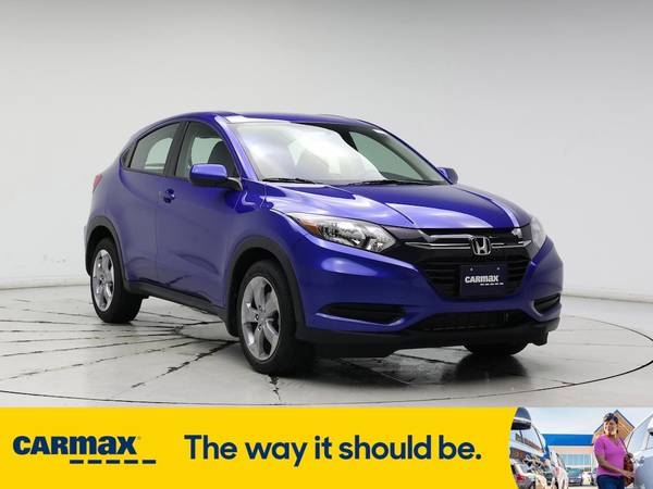 Honda HR-V with VIN: 3CZRU6H35JG727588