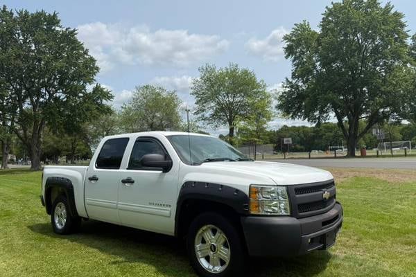 2011 Chevrolet Silverado 1500 Hybrid Base Crew Cab