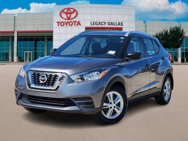 Nissan Kicks with VIN: 3N1CP5CU0KL500589
