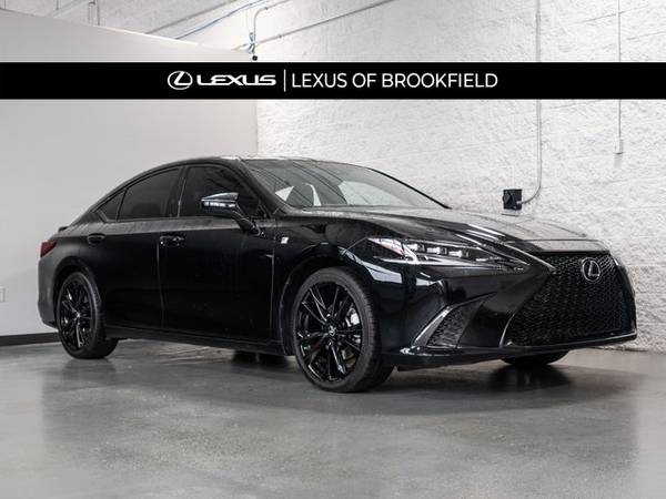 Lexus ES 350 with VIN: 58AGZ1B14NU122283
