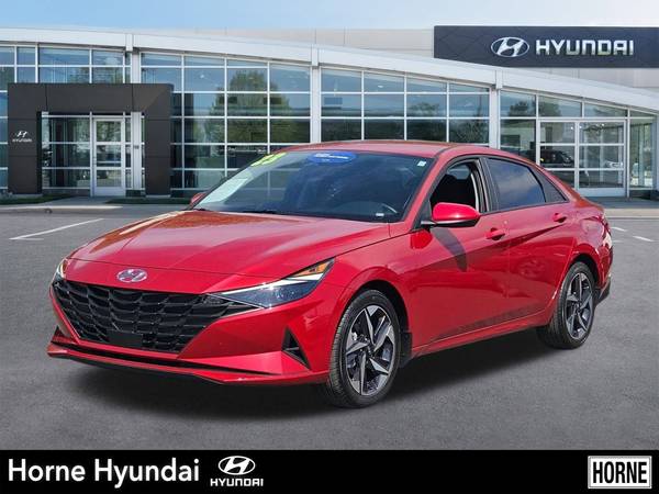 Hyundai Elantra with VIN: KMHLS4AG3PU465462