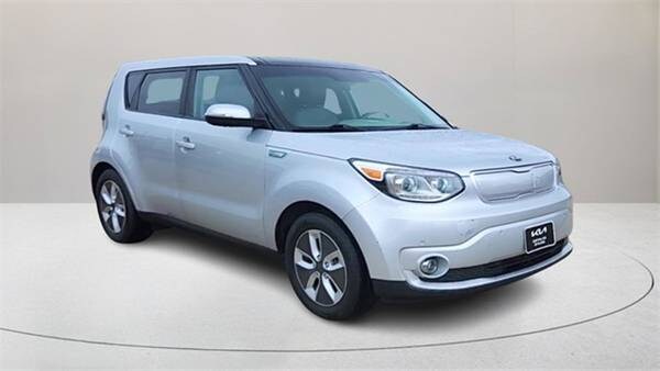 Kia Soul EV with VIN: KNDJX3AE5H7021134