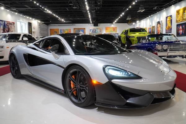 2017 McLaren 570S Base Coupe